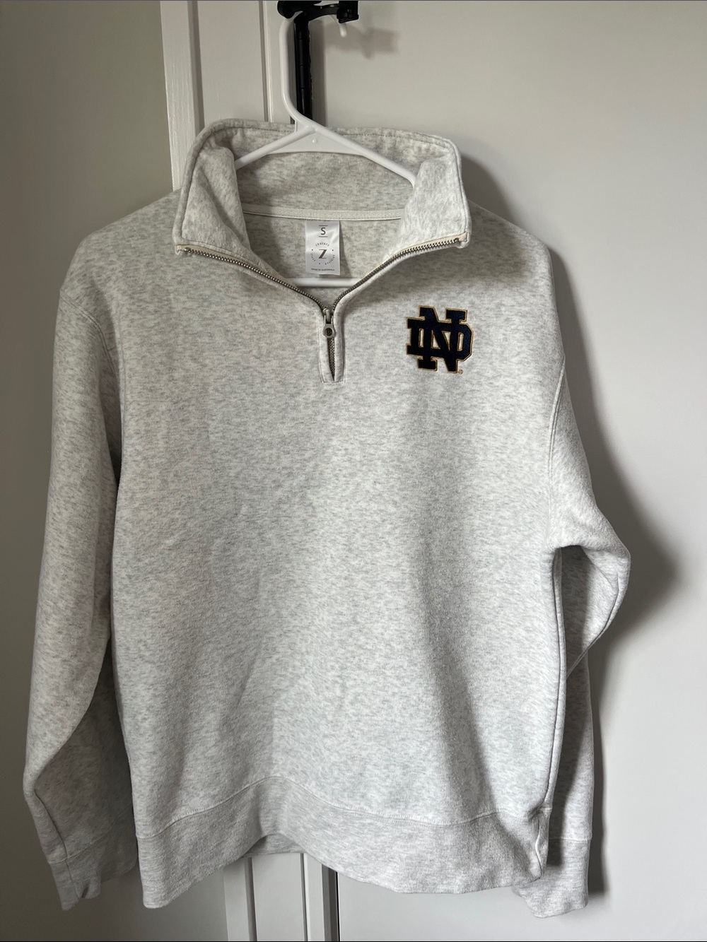 Light Gray Quarter-Zip Sweater with Norte Dame Logo Zoozatz